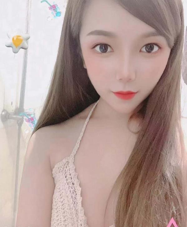 杨浦D罩美女